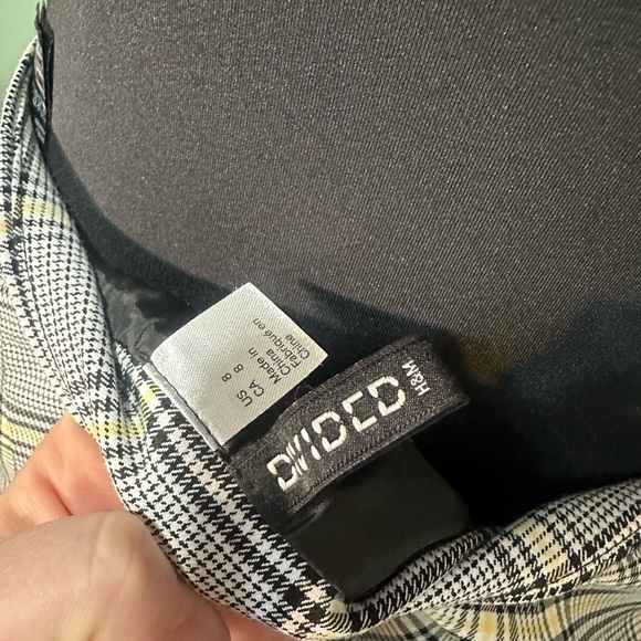 H&M Tan and Black Mini Wrap Skirt size 8 - Picture 4 of 4